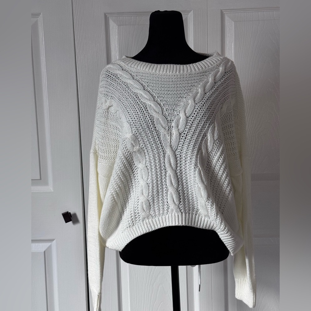 Express Women's White Crop Cable Knit Sweater